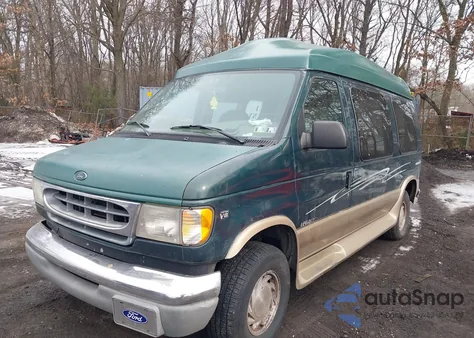 2000 Ford E-150 Recreational из США, поврежденный, VIN 1FDRE14W0YHC04870